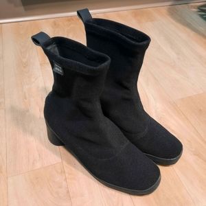 Camper Upright Ankle Boot 38